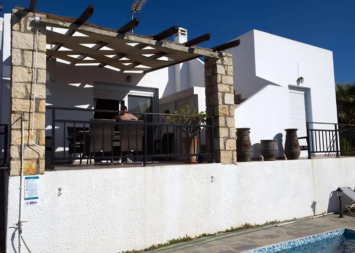 Gemuetliche Villa Mailin Priv. Pool Schoene Aussicht